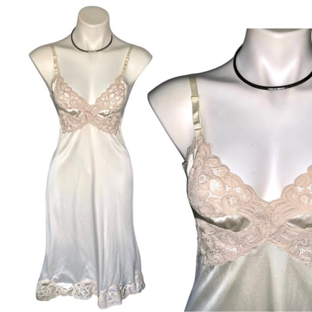v i n t a g e :: Satin Nylon Slip Dress Floral Lace Nightgown